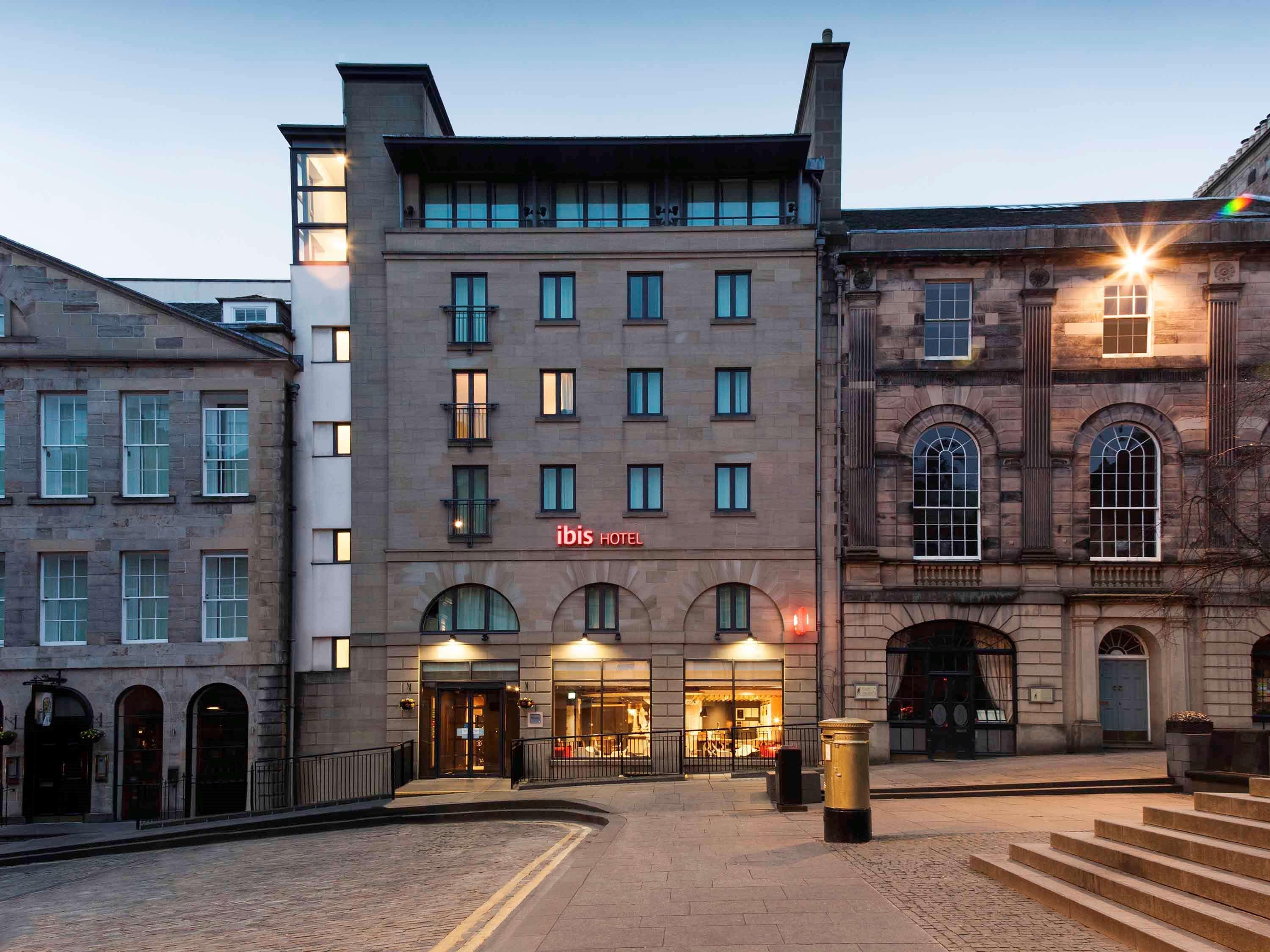 Hotel Ibis Edinburgh Centre Royal Mile - Hunter Square Esterno foto