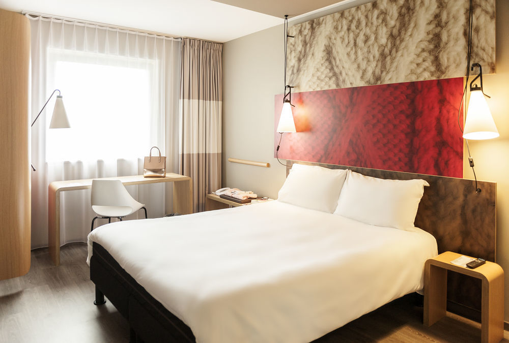 Hotel Ibis Edinburgh Centre Royal Mile - Hunter Square Esterno foto