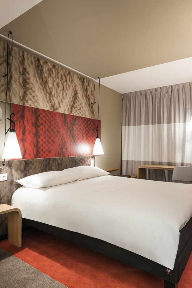Hotel Ibis Edinburgh Centre Royal Mile - Hunter Square Esterno foto