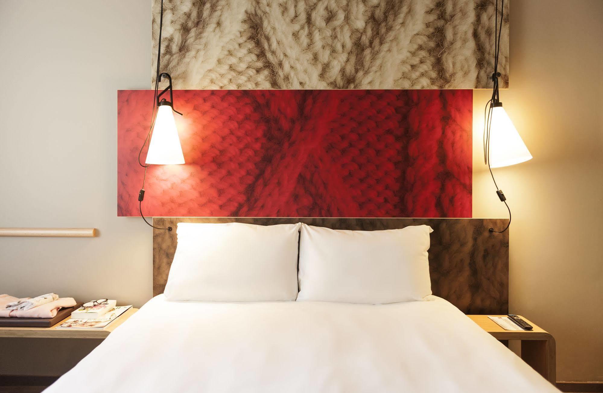 Hotel Ibis Edinburgh Centre Royal Mile - Hunter Square Esterno foto